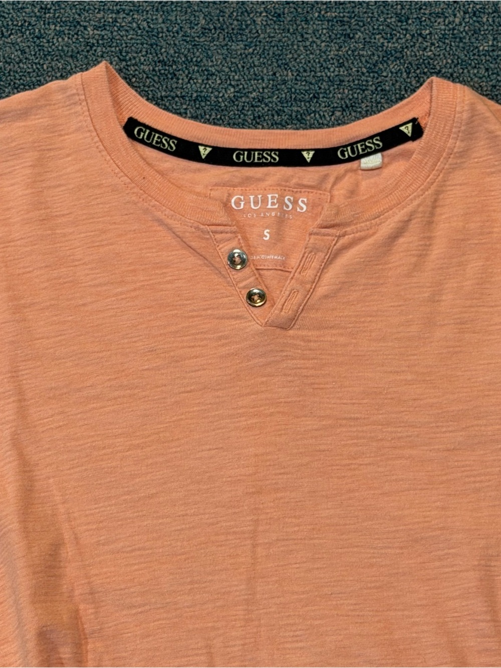 GUESS Men's Short Sleeve vneck Shirt - orange